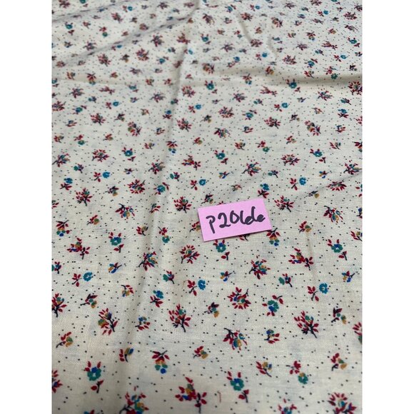 Marcus Bros Textiles Cotton Fabric 22" Long x 44" Wide Floral Pattern - Picture 5 of 5